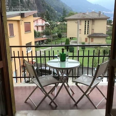 Casa Di Ornella デルヴィオ